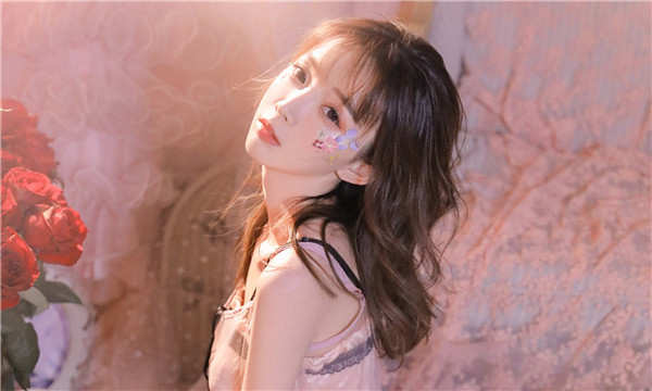 兰州试管包生男孩10万够吗？对于很多不孕不育患者家庭来说，这个问题关乎着他们的未来。根据《卫生健康委员会2025年报告》，我国不孕不育家庭人数已达到6000万，生育问题越来越引起社会关注。不少家庭在经历了多年的求子之路后，选择了试管婴儿技术作为最后的希望。